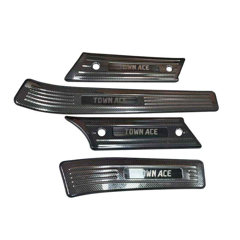 Door sill strip-external carbon fiber
