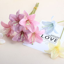 单支仿真花朵 仿真百合花 跨境人造花插花假花装饰花桌面摆饰花