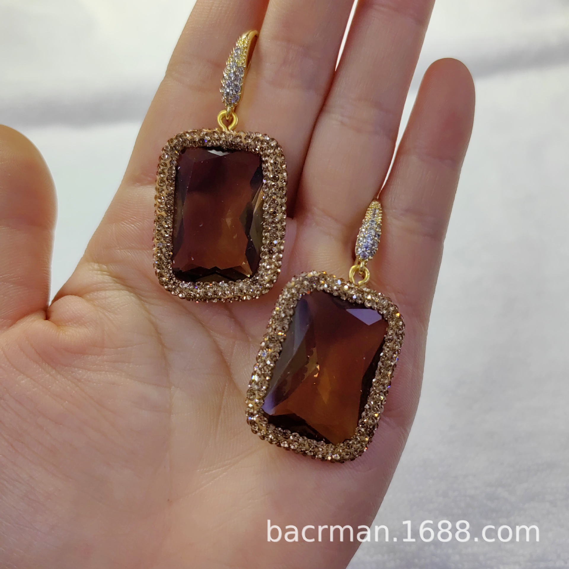 Small design rectangular earrings