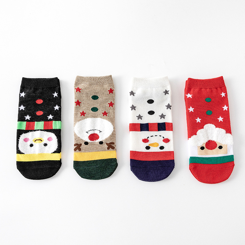 Christmas 4 pairs/set Socks Lady Autumn winter cotton Christmas socks cartoon socks 4 double New Year socks Cute Christmas socks_voghion.com