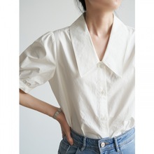 棉质复古V领短袖白衬衫女设计感小众法式泡泡袖上衣夏天优雅衬衣