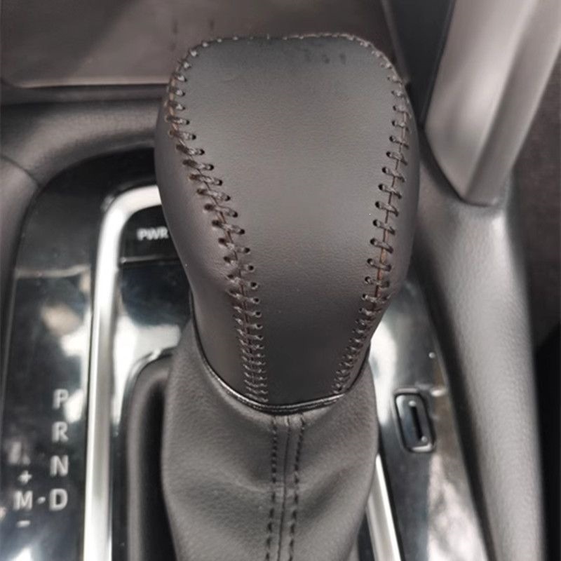 Suitable for Toyota Camry 2022-2023, gear shift cover for 2024-2025 new model Asia Dragon, genuine leather gear shift knob cover
