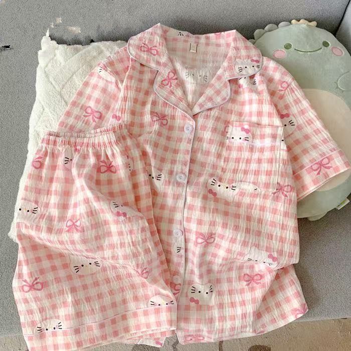 Venta al por mayor transfronteriza en vivo estilo caliente verano nube pijamas de algodón mujeres de manga corta casual de dibujos animados traje de servicio a domicilio para estudiantes