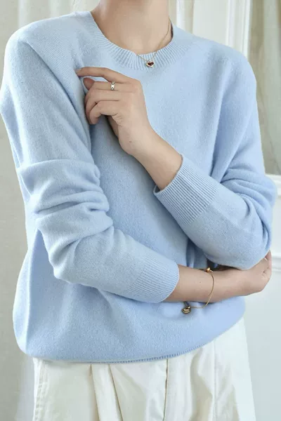 Purified water blue (round collar)