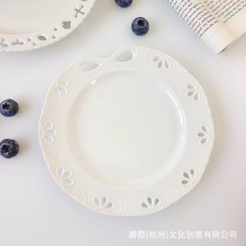 Placa de lazo blanco lechoso