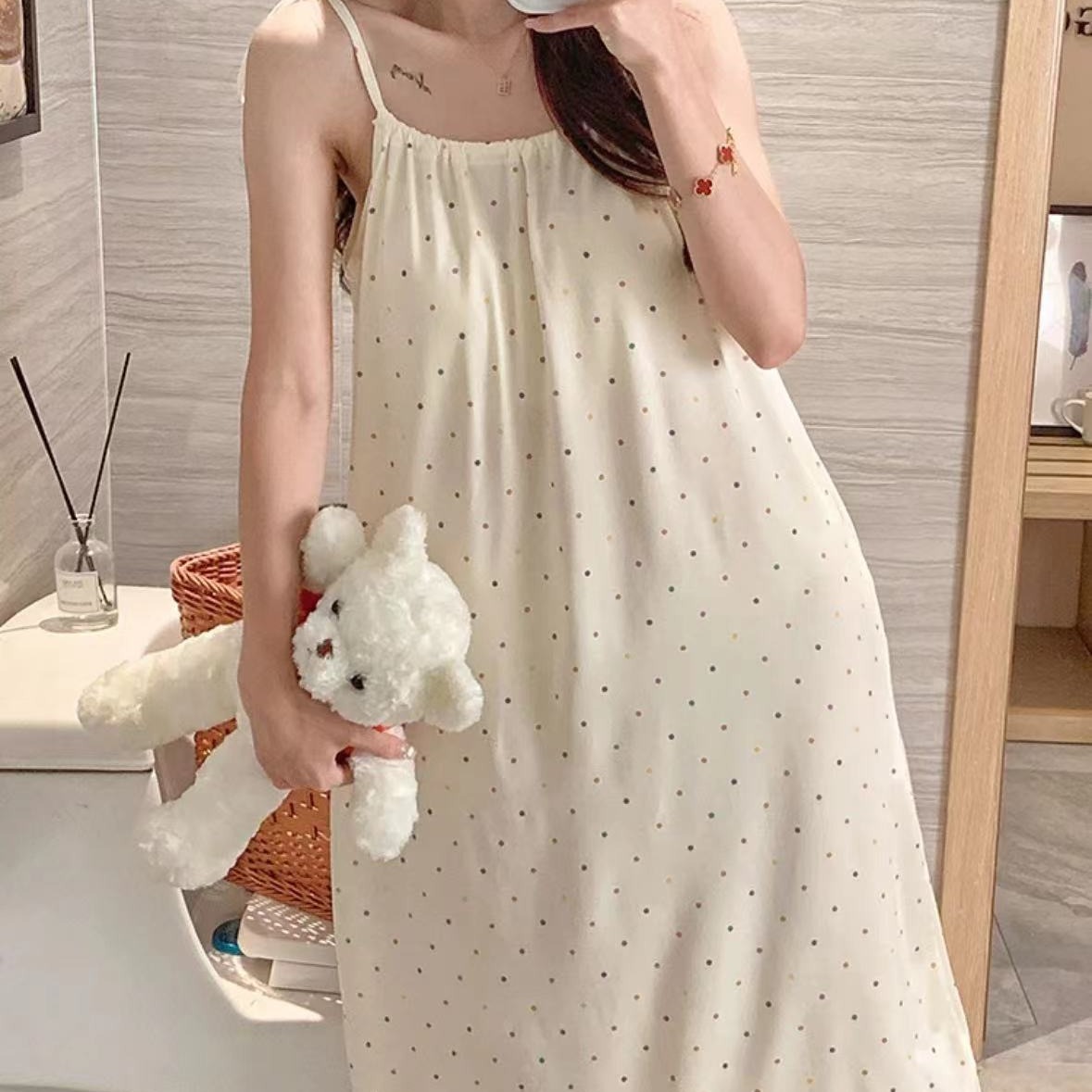 Verano punto de onda pijama mujer dulce simple correa casual un cuello suelto pijama casero cojín de pecho al por mayor