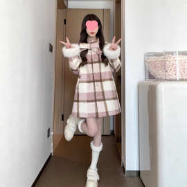 韩系甜美感粉色格子毛呢大衣蝴蝶结呢子外套女冬季小个子套装