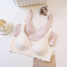 无痕薄款内衣女大胸显小胸聚拢无钢圈收副乳一体固定杯文胸罩少女