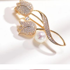New style tulip flower brooch suit lapel pin anti-skid dress pin electroplated Korean version jewelry wholesale