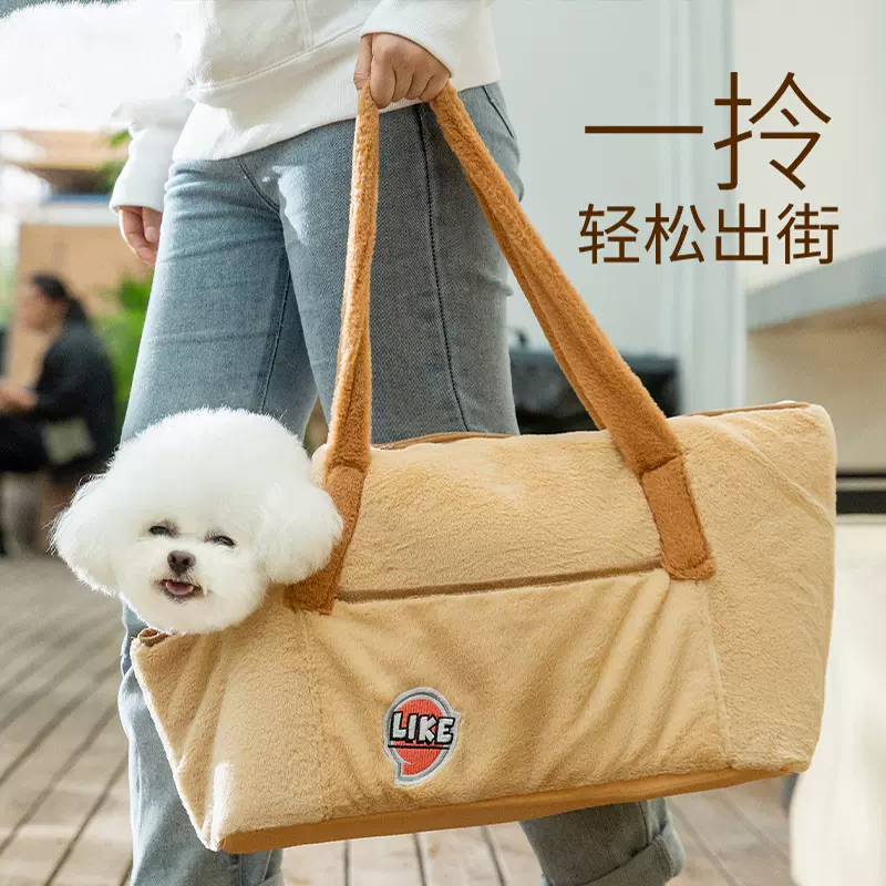 宠物外出包秋冬季外出单肩包猫咪保暖加厚防风猫包狗狗出行手拎包