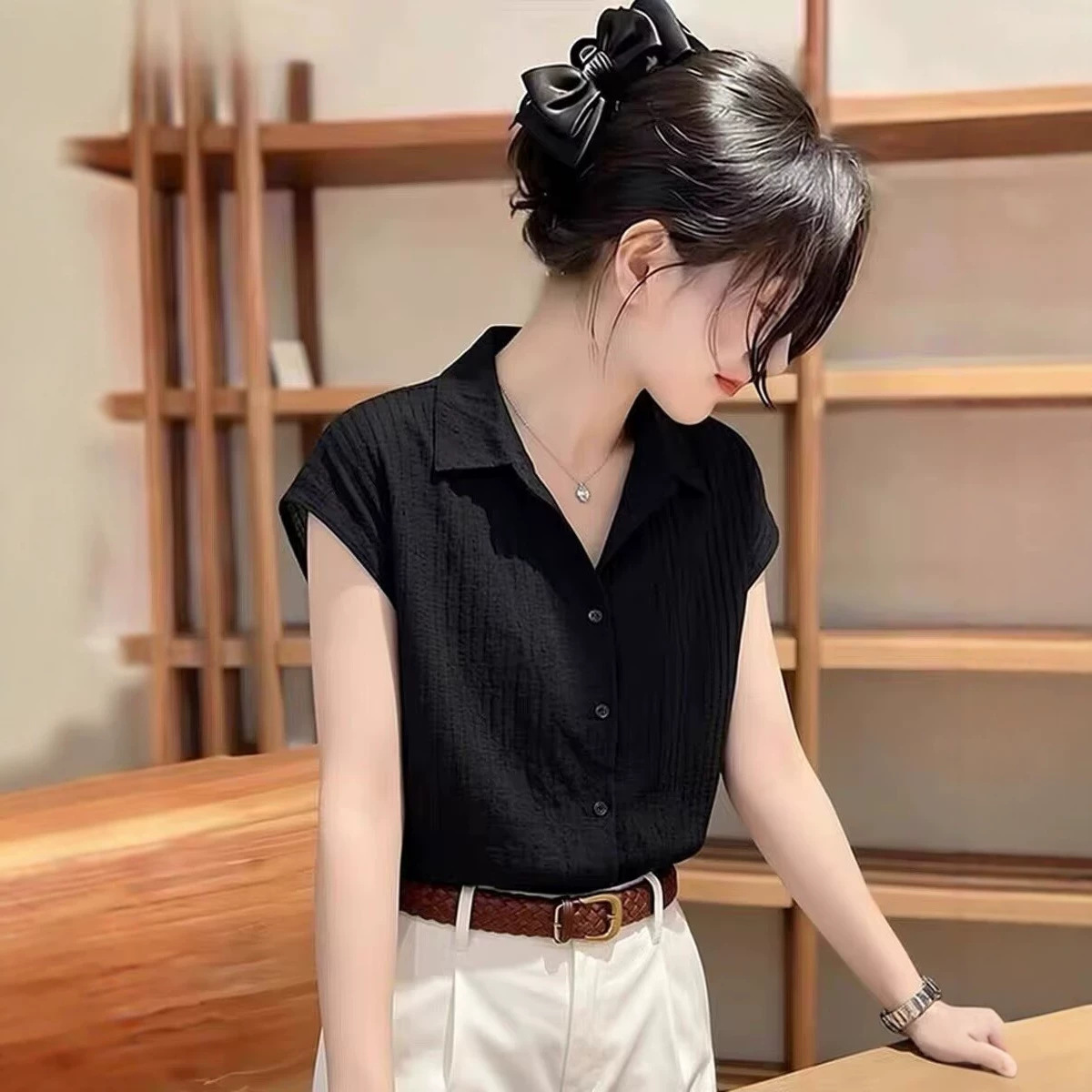 Áo sơ mi polo nữ tay ngắn cổ bẻ màu đen cao cấp — màu đen chi tiết 1