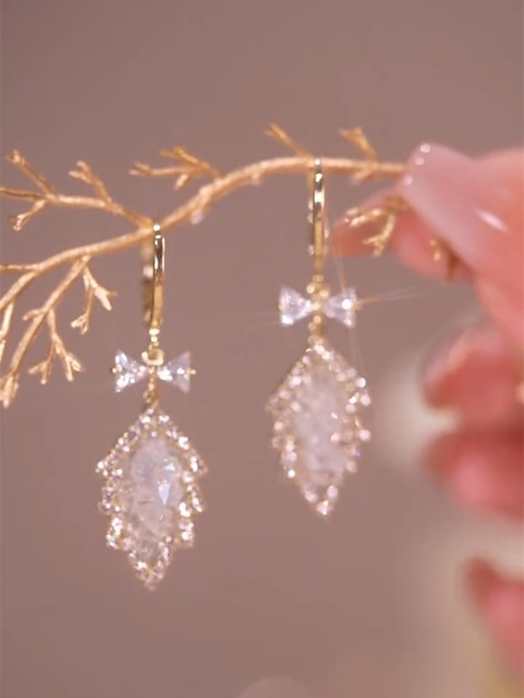 Fashion Geometric Bow Knot Copper Inlay Artificial Gemstones Drop Earrings 1 Pair