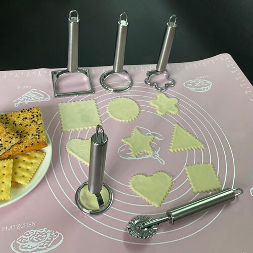 Stainless steel cookie mold dumpling skin mold cookie cutter Christmas cookie mold baking utensils