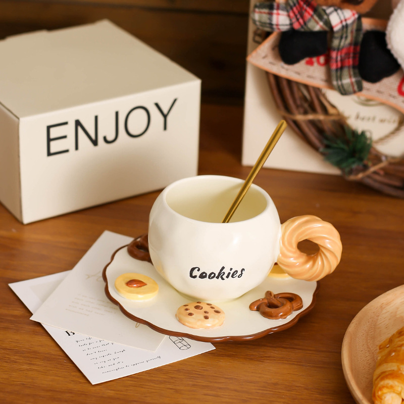 Nordecoins crema de cerámica taza de café plato de alta sensación de diseño creativo taza de café caja de regalo al por mayor