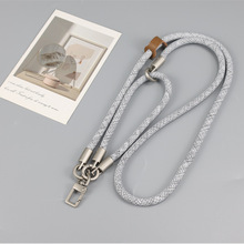 ��������X�Ͻ�����һ�֙C���K�m��б�첱���֒�8mm�ɲ�ж���G