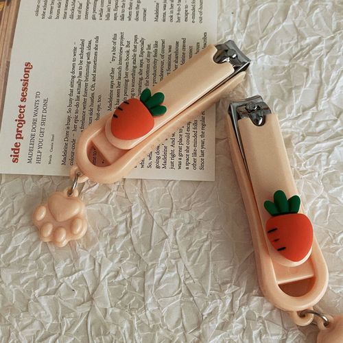 Cute cartoon cat claw pendant nail clippers for girls anti-splash nail clippers home creative folding manicure nail clippers