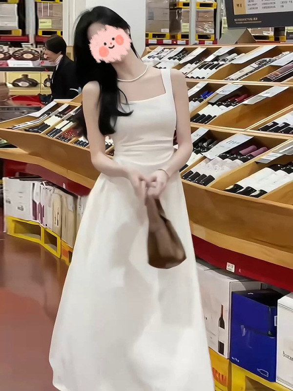 黑色吊带连衣裙子女春秋2025新款大码胖mm显瘦法式茶歇收腰长裙潮|undefined