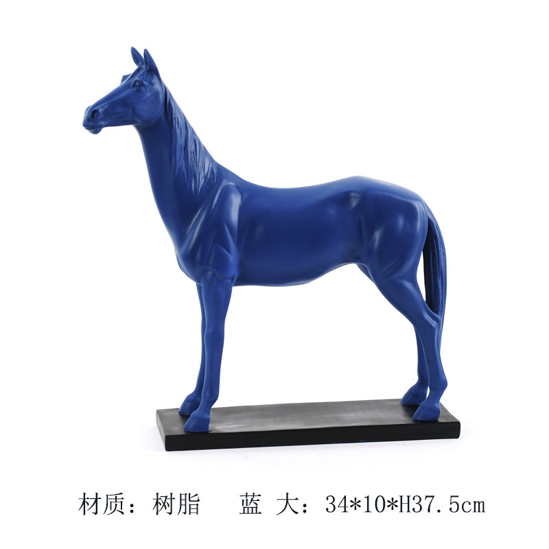 El viento tranquilo retro hace viejos colores cabeza de caballo escultura decoración artística estilo europeo sala de estar estudio decoración porche