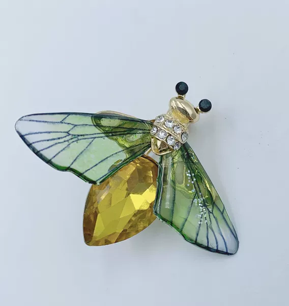 Light KC Golden Gemstone Green Wing Bee