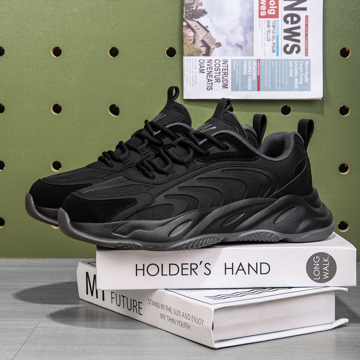 Samurai negro, zapatos de estilo retro, zapatos casuales simples y cómodos para hombres, zapatos casuales con suela gruesa y alta.