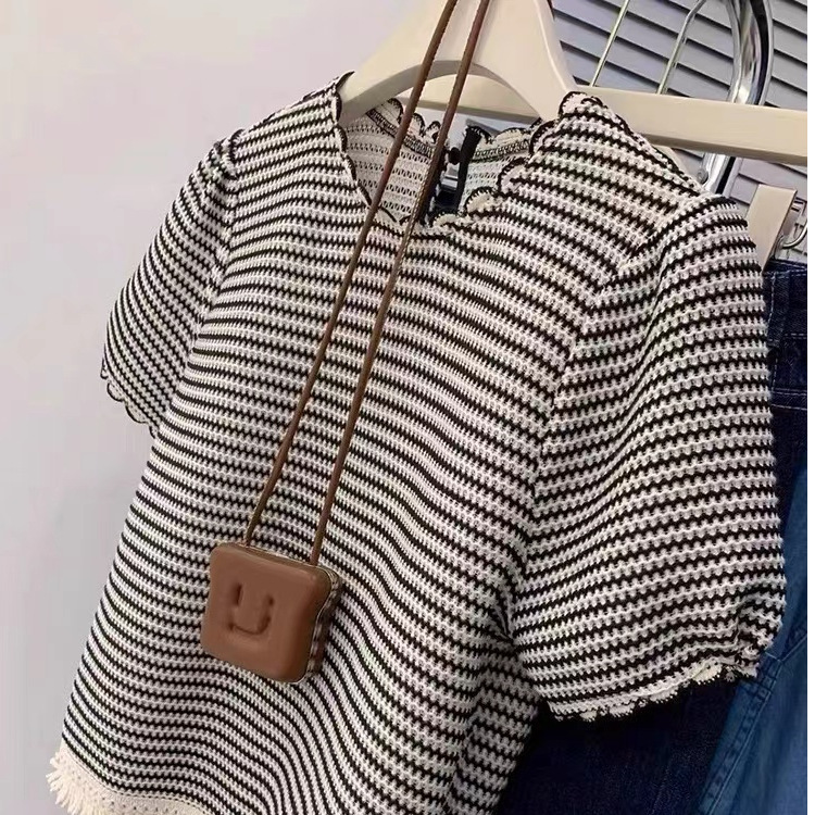 Women's Summer New Chanel Style Fringe Striped Top with Design Sense, Unconventional and Slimming, Regular Shoulder Short Sleeve T-shirt