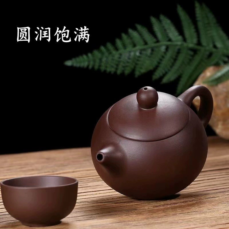 Antique teapot, small tea set