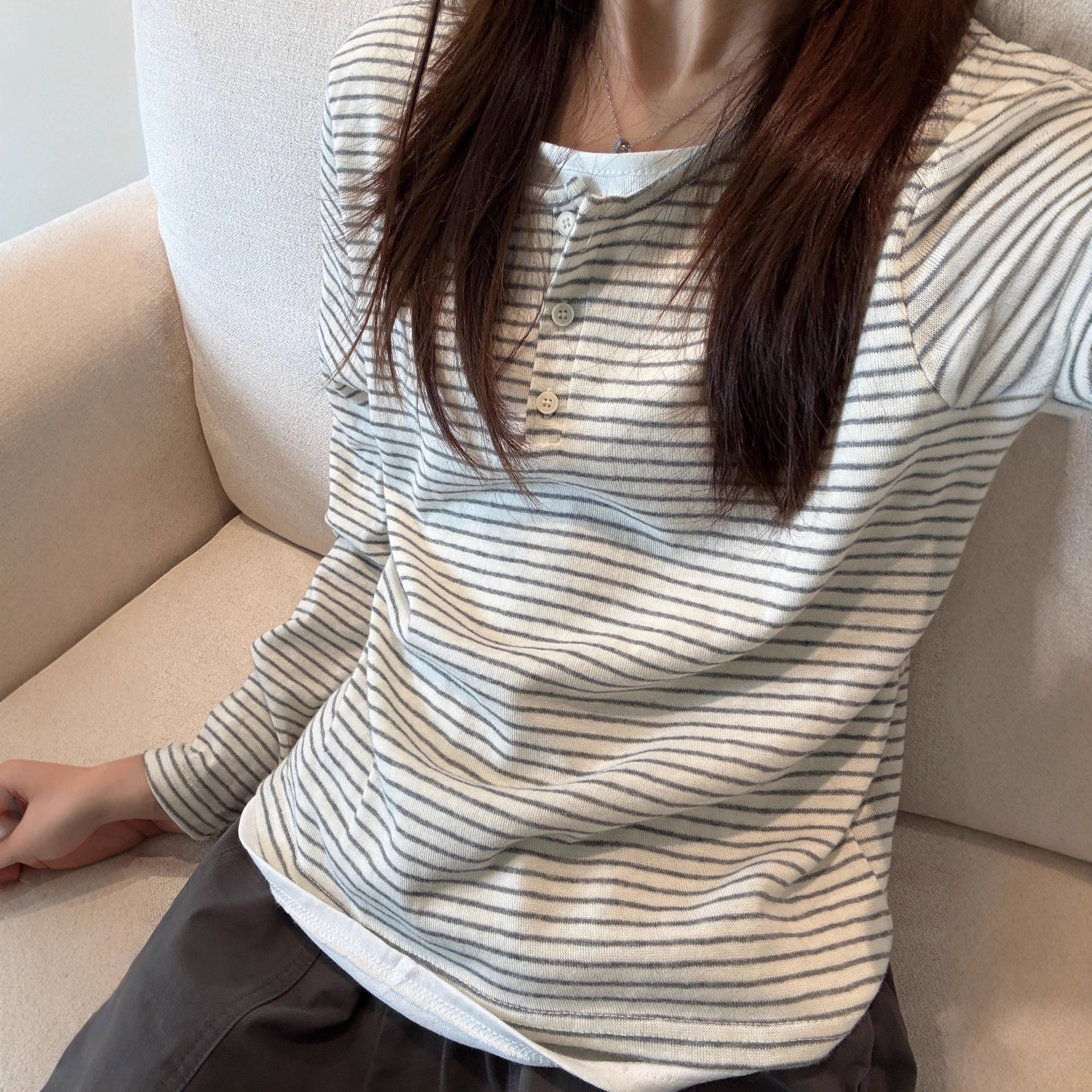 Korean Style Versatile Striped Faux Two-Piece Top for Women, New Autumn and Winter Slim-Fit Base Top