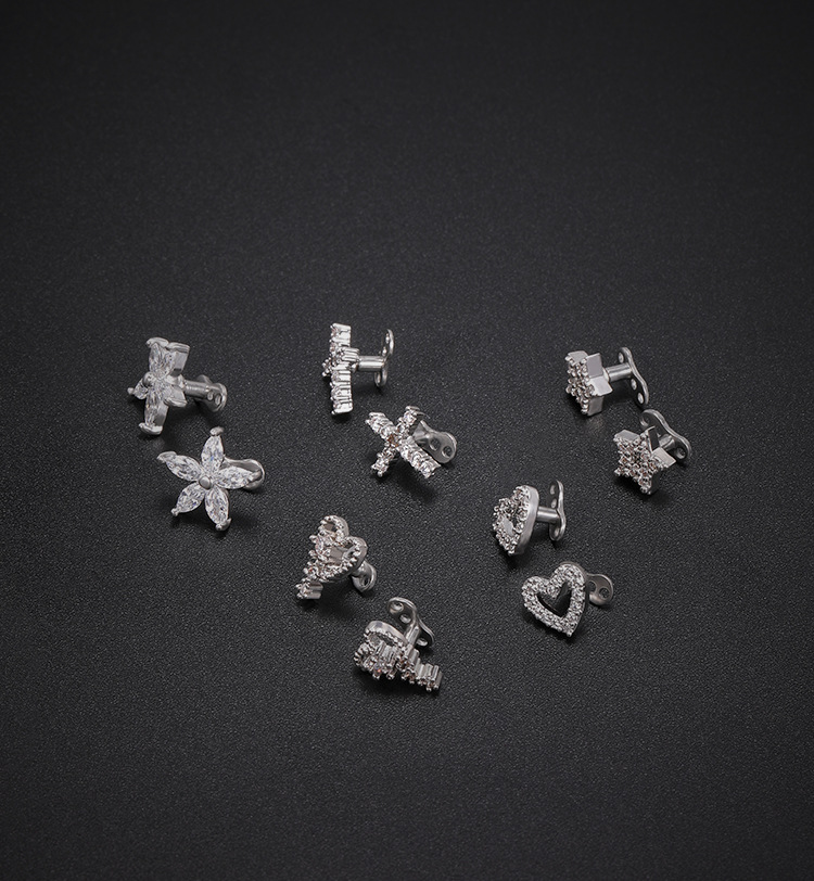 Silver pointed spike labret stud material detail