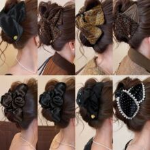 缎面三角形发夹抓夹甜美气质盘发鲨鱼夹轻奢高级感时尚百搭发饰女