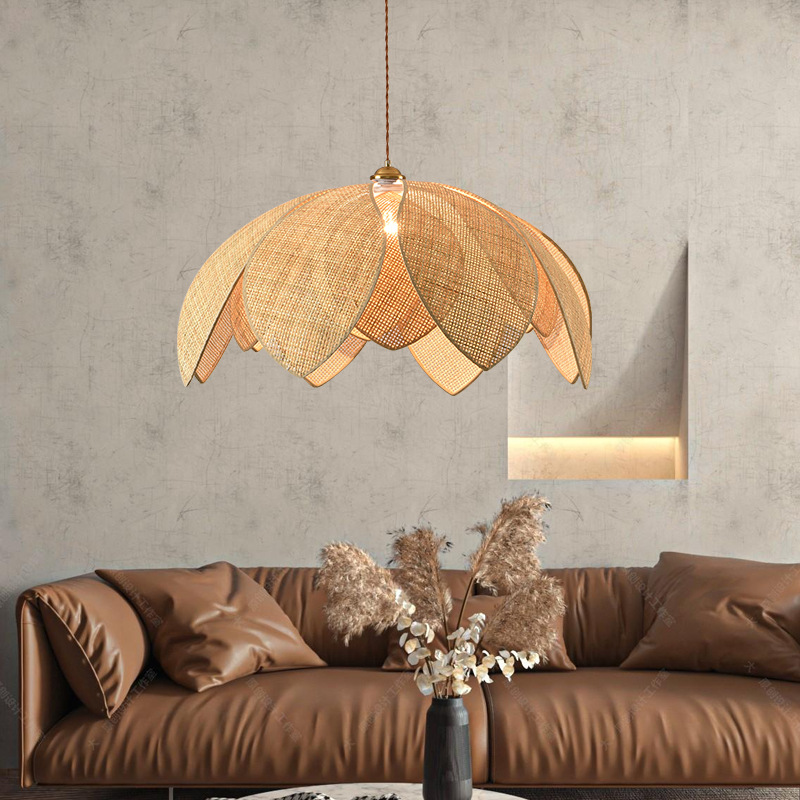 Lámpara colgante de ratán estilo wabi-sabi para sala de estar, comedor, dormitorio, casa de huéspedes, lámpara tejida, lámpara colgante de pétalos de arte creativo vintage