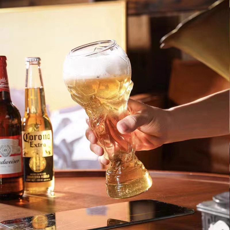 创意2022世界杯足球大号啤酒杯加厚造型酒吧球迷派对造型扎啤杯详情3