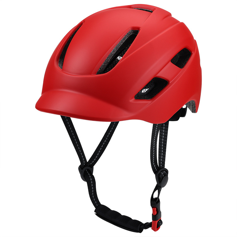 Transfronterizo nuevo casco integrado montar en bicicleta equipo casco hombres y mujeres tapa protectora casco con luz trasera
