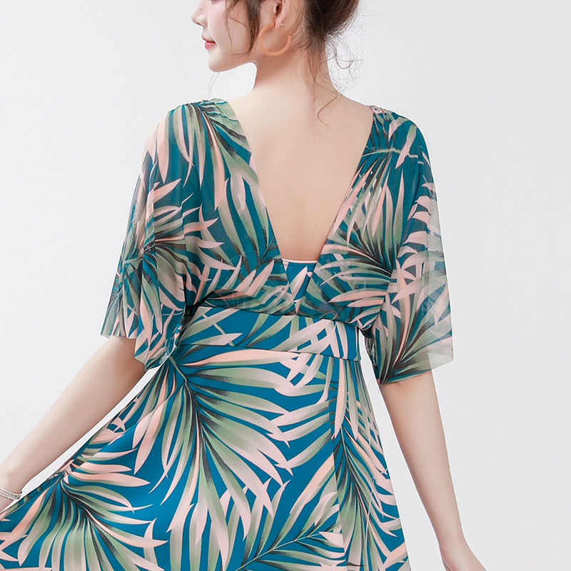 Nuevo traje de baño para mujer, falda de una pieza, impresión conservadora, soporte de acero, recolección, carne, delgado, traje de baño de vacaciones de aguas termales de alta gama