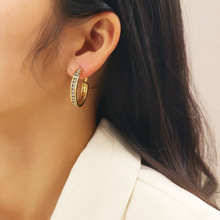 �W��ins�䵭�L���䓶�ȦŮ С���߼��в�ɫ�ʯC�β��P䓶��h