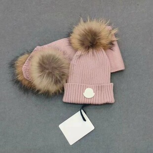 Children's real raccoon fur ball hat scarf two-piece set M label thickened warm boy and girl hat scarf set