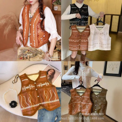 レトロな重工刺繍鹿の毛皮の短いタイプの馬甲の女性の大理旅行は西部のカウボーイの馬の肩の上着に乗ります。