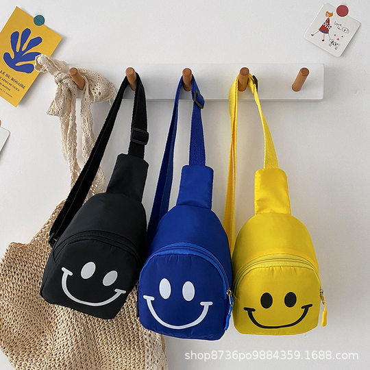New Cartoon Smiley Chest Bag Trendy One-shoulder Crossbody Bag for Boys and Girls Korean Style Children's Casual Canvas Bag Travel Backpack