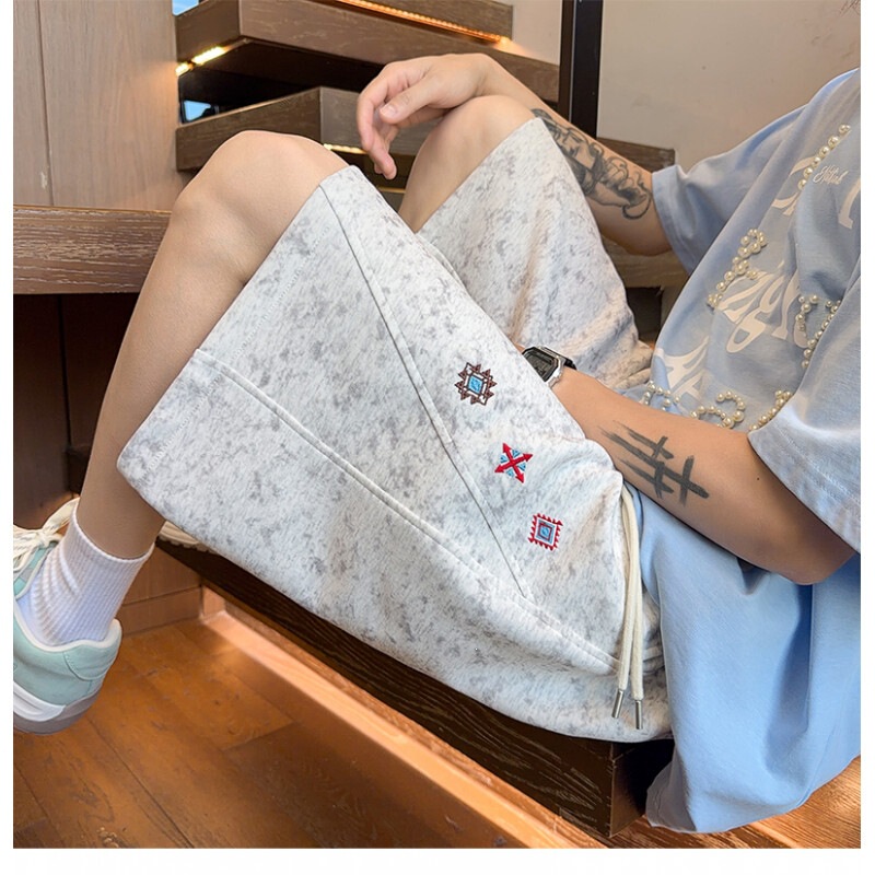 Huacotton Large Size American High Street Style Embroidered Tie-Dye Shorts for Men, New Summer Design with Patchwork, Loose Casual Five-Point Pants