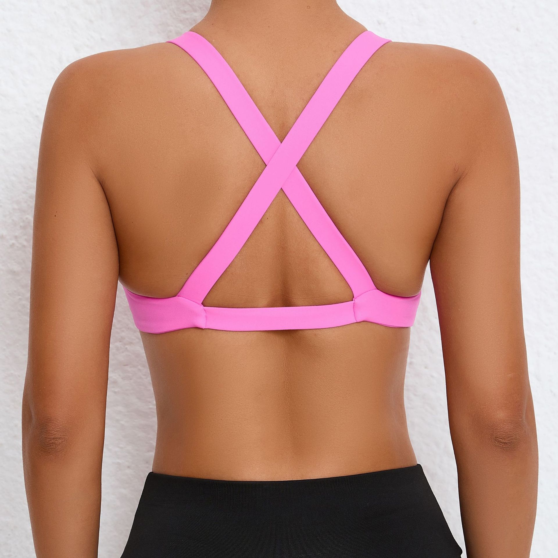 Sports Solid Color Nylon Halter Neck Active Tops Halter Crisscross Tank display picture 32