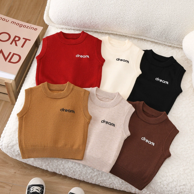 Новая осенняя одежда 2025 года для девочек, жилет из пряжи с сердцевинным волокном для малышей, прямые поставки с фабрики, маленький жилет для детей ясельного возраста, можно носить на выход.