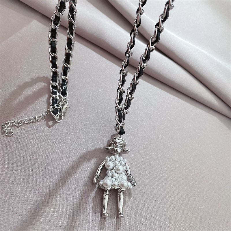Persönlichkeit Mode Temperament Koreanische Einfache Halskette Perlen Anhänger Pullover Kette Trend display picture 4