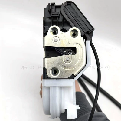 Santa Fe 81310-2W010 Central Locking – Central locking