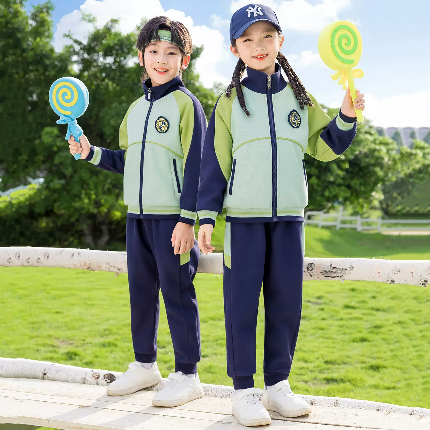 小学生校服春秋季定制套装儿童三件套学院风男女童幼儿园班服园服