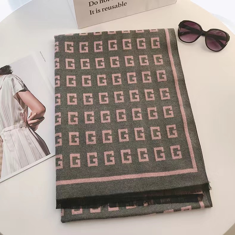Versión coreana del nuevo producto bufanda a cuadros de cachemira de imitación mujer otoño e invierno bufanda cálida gruesa estudiante bufanda de moda de todo fósforo