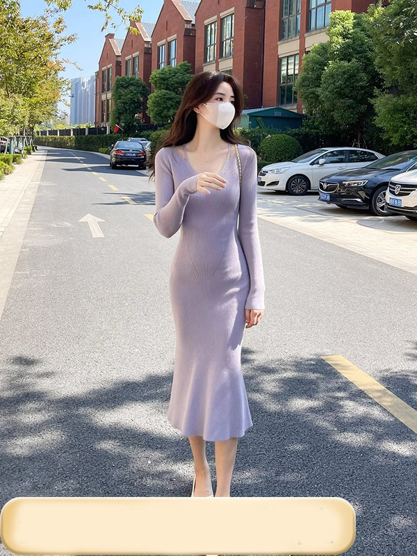 紫色v领针织连衣裙子女春秋法式收腰鱼尾长裙修身打底包臀毛衣裙|undefined