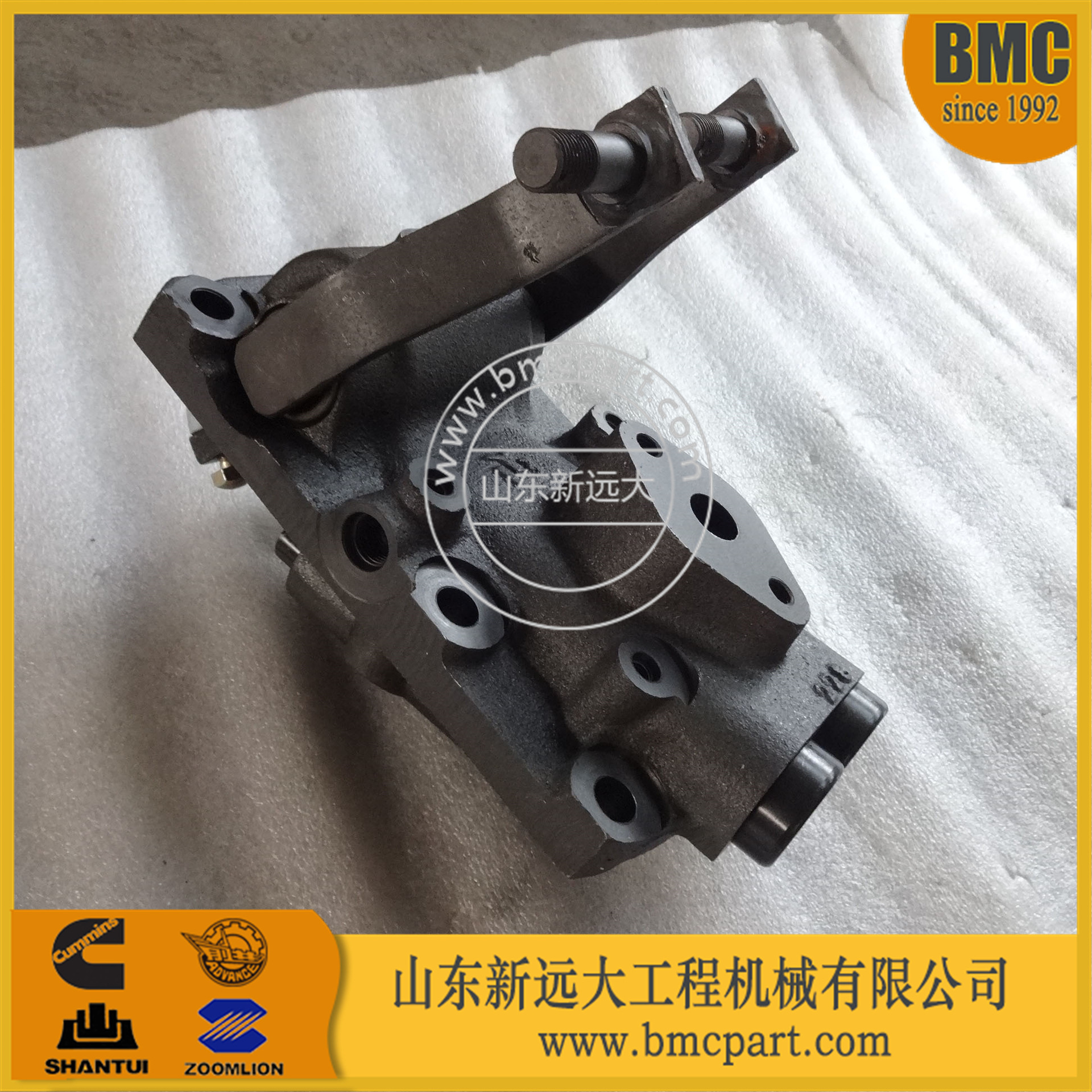 推土机转向阀 山推推土机转向阀195-40-11600  sd32转向阀