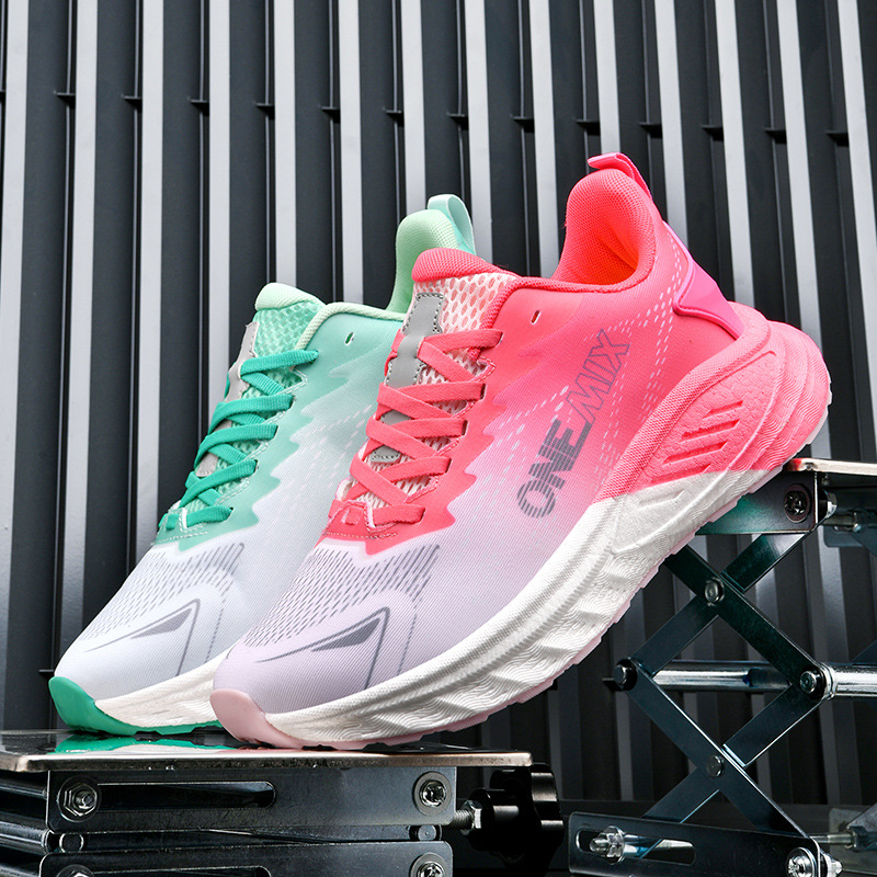Zapatos de corrida ligeros para hombres, zapatos de corrida ligeros para estudiantes de secundaria, zapatos de malla para adolescentes.
