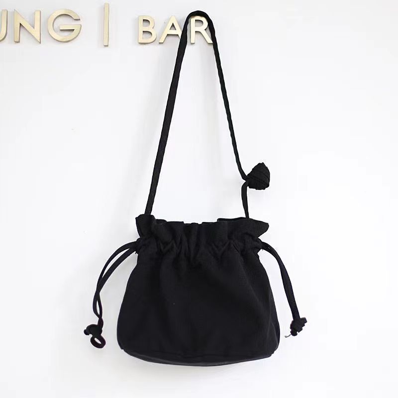 90's Hong Kong style retro drawstring canvas bag simple artistic girl shoulder bag fresh all-match crossbody bucket bag
