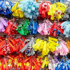 Internet celebrity rabbit car keychain female cute key pendant school bag cartoon small pendant creative personalized mobile phone pendant