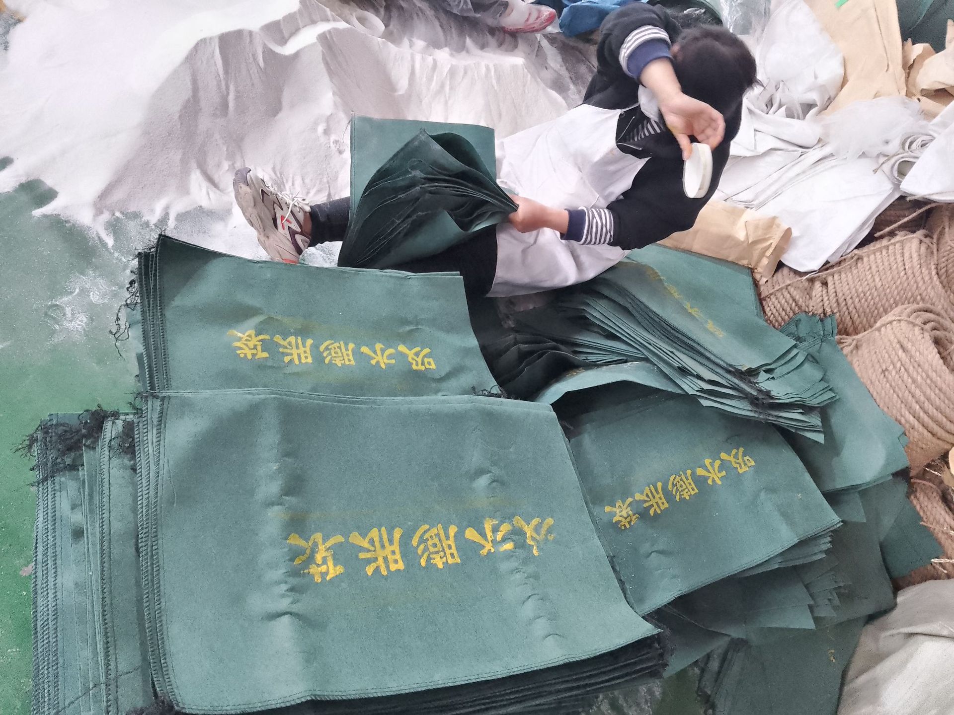 76b8c1f8a80962d264c0943f02669c